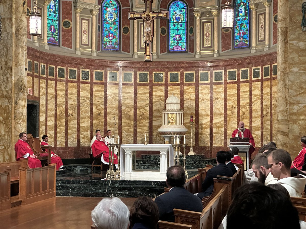 SJSBoston's tweet photo. Join us in prayer as we begin the 2023-24 academic year with the Mass of the Holy Spirit celebrated by @CardinalSean.
•
https://t.co/mIkJPvH6hL
•
#CatholicTwitter #Seminary #SJSBoston #CatholicSeminary https://t.co/yWFP2uJdLT