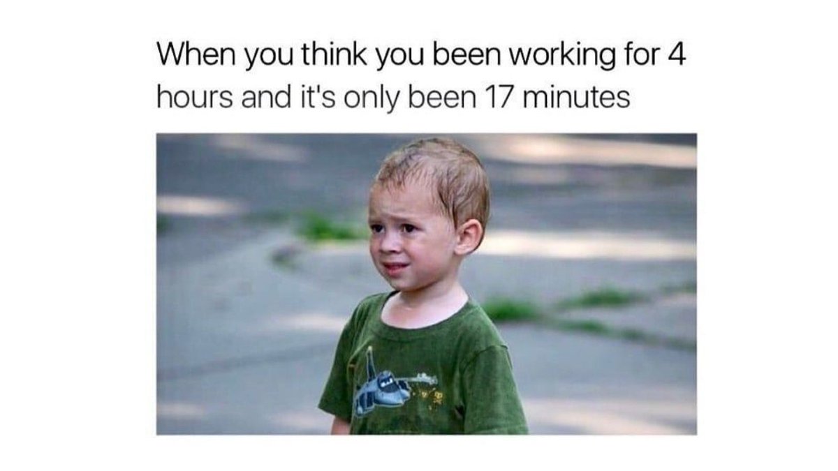 😂 Feeling like time's slipping away? ⏳ Make every minute count at #StreamBIRR's productive hot desks! 📊✨ Say goodbye to distractions and hello to efficiency. Book your focused workspace today! 💼🔥 #ProductiveWorkspace #HotDesks #Birr #Offaly #VisitBIRR