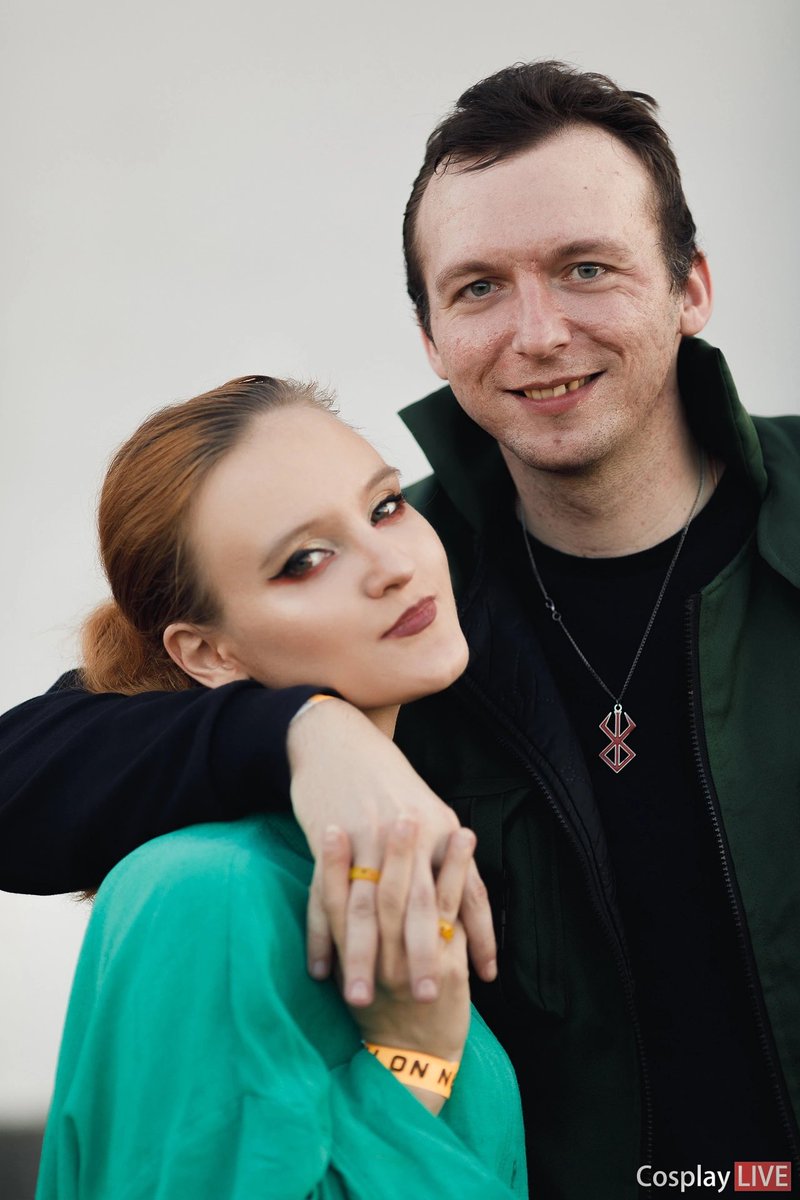 Шлёпа
И Шлёпа, но поменьше
😂😂😂