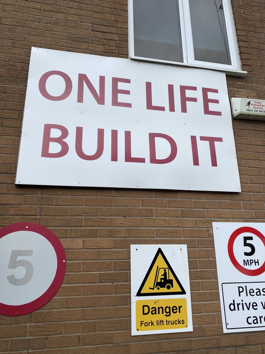 ResistantBoard's tweet photo. Chatting with trade customers & sales / product training @BoysAndBoden Welshpool today. Great fun & insightful questions talking all things #tilebacker #insulatedtilebacker #passivefireprotection #rendering I love this depot - can do attitude & a great mix of modern & nostalgia. https://t.co/fIVlSVDeMI