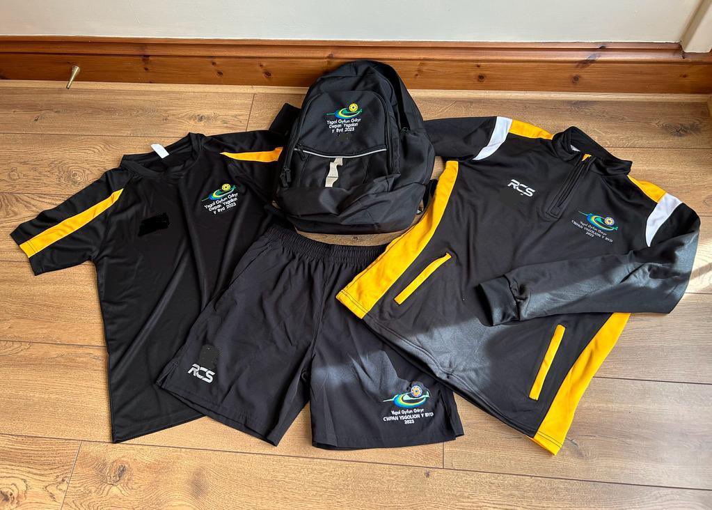 AddGorffGwyr tweet media