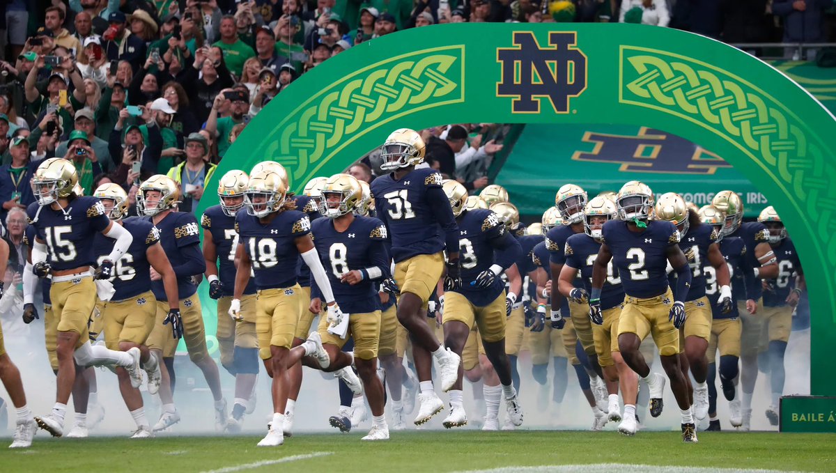 Thank you @coachdrebrown For the Game Day Invite!! Can’t wait to make it up there for a game!!