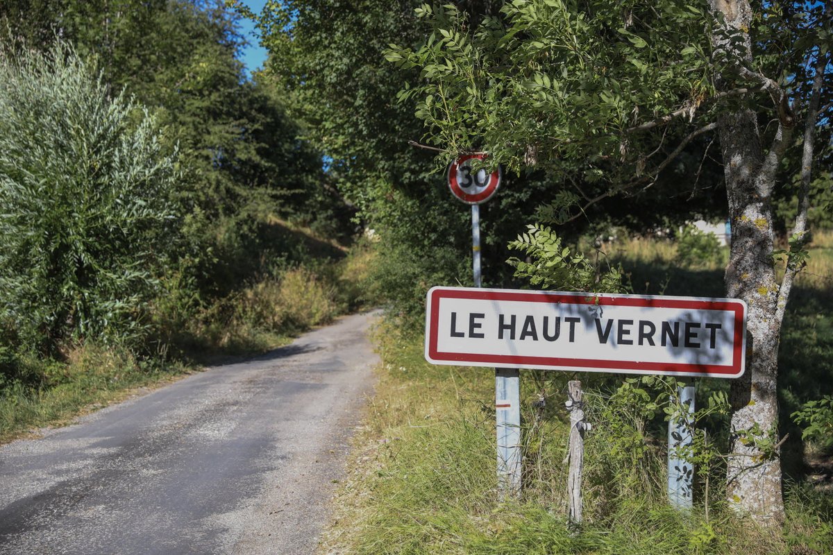 Ils se rendent illégalement au Haut-Vernet : deux journalistes verbalisés. #HauteProvence #Emile c.ledauphine.com/faits-divers-j…