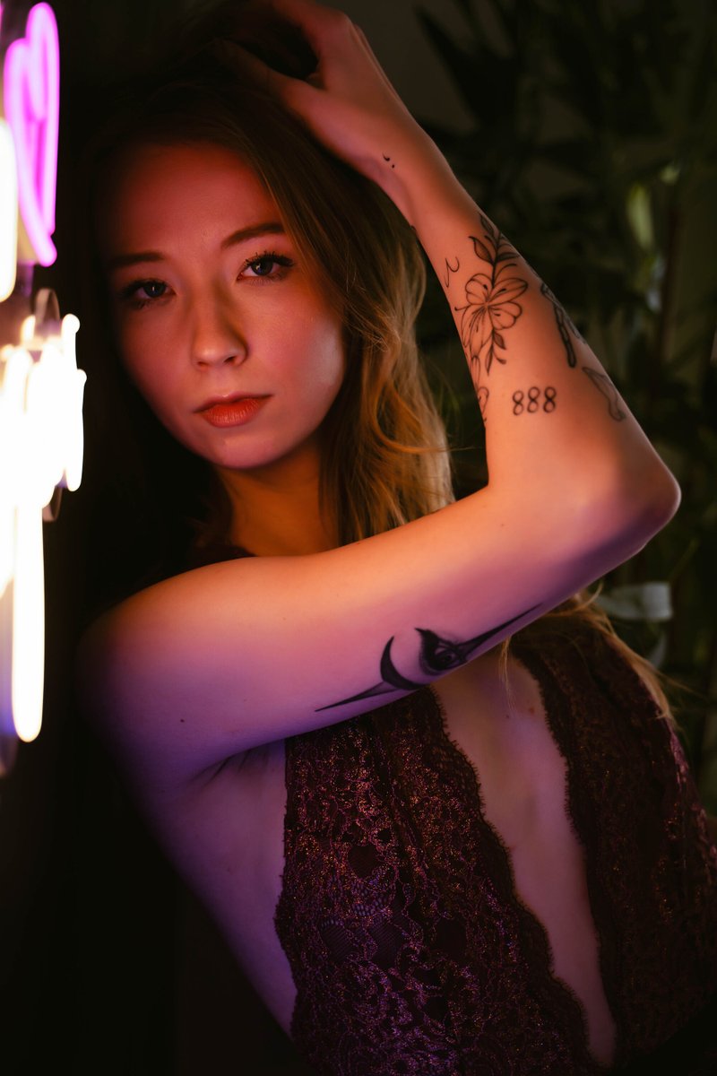 davidrutkoske's tweet photo. 💖💖 "The most alluring thing a woman can have is confidence.” ​​​​​​​​⁠💖💖

Now booking 2023 sessions!! ⁠
⁠
Link in Bio. ⁠

@pictures.taylor.s

#seattleboudoir #seattleboudoirphotographer #boudoir https://t.co/zoWTwnFe7o
