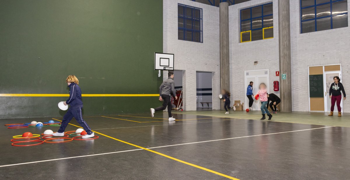 ui1Universidad's tweet photo. Seguimos compartiendo la opinión de algunos participantes del proyecto PHASE.
▶️"Considero que gracias a este tipo de actividades he mejorado la relación con mi hijo, ya que me ha permitido conocer sus fortalezas y debilidades en función de la práctica".
#PHASE #PHASEProject https://t.co/G3XrjukBfu