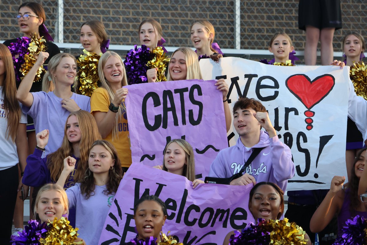 BSSDnews's tweet photo. Blue Springs High School welcomed Johnny Rowlands with the NewsChopper 9 helicopter this morning. The helicopter landed on the football field, and Johnny received a warm welcome from the @GRegiment, @BSHS_Cheer, @BSHSGlitterGirl, @wildcatsenate, and staff members. BSHS teachers were honored and thanked with Channel 9 mugs and bags as part of this back-to-school event.

Thank you to @kmbc for choosing @WildcatsBSHS as a stop on your 2023 “Banding Together” school tour!

#WeAreBSSD
