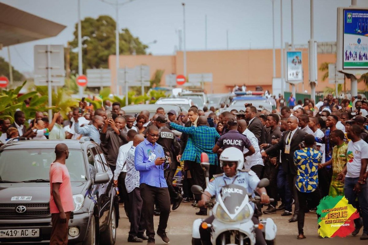 EvangelistDag's tweet photo. Arrival of the Evangelist in Point-Noire... https://t.co/uSTcgK2Qal
