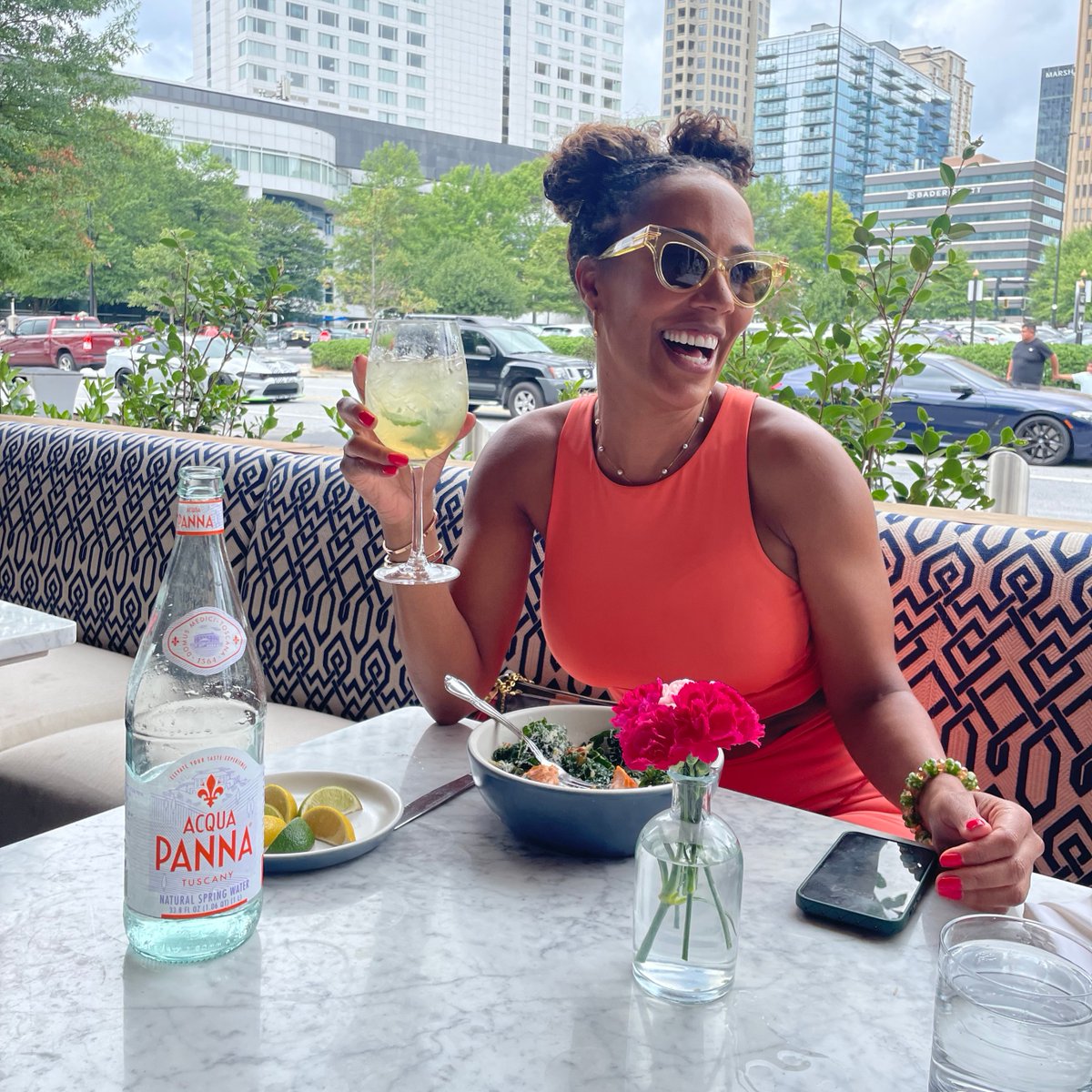 Tanya Sam is giving us serious #inspo for National Eat Outside Day. Celebrate by enjoying a delicious meal in the fresh open air at North Italia, True Food Kitchen, and The Cheesecake Factory.🌞🍽️ #lenoxsquare #atlanta #alfresco #patio #dining