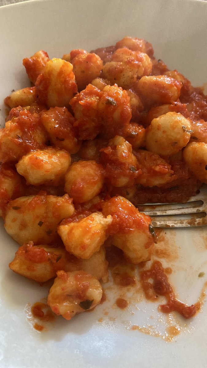 demembriyo's tweet photo. Cocinen, bo https://t.co/zAWCFok00j