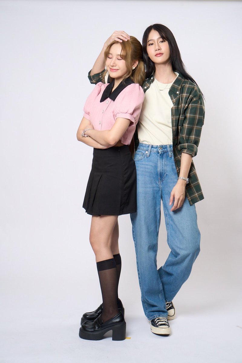 ‘Tawan &amp; Winnie’
ลุคนี้ไม่ไหว ดูดีน่ารักเกินนนน เอาใจไปเลย 🫶🏻

<a href="/oldrosethepeach/">Omeormorm 🏳️‍🌈</a> 
<a href="/ffolky_/">ffolky</a> 
#BeMineFitting