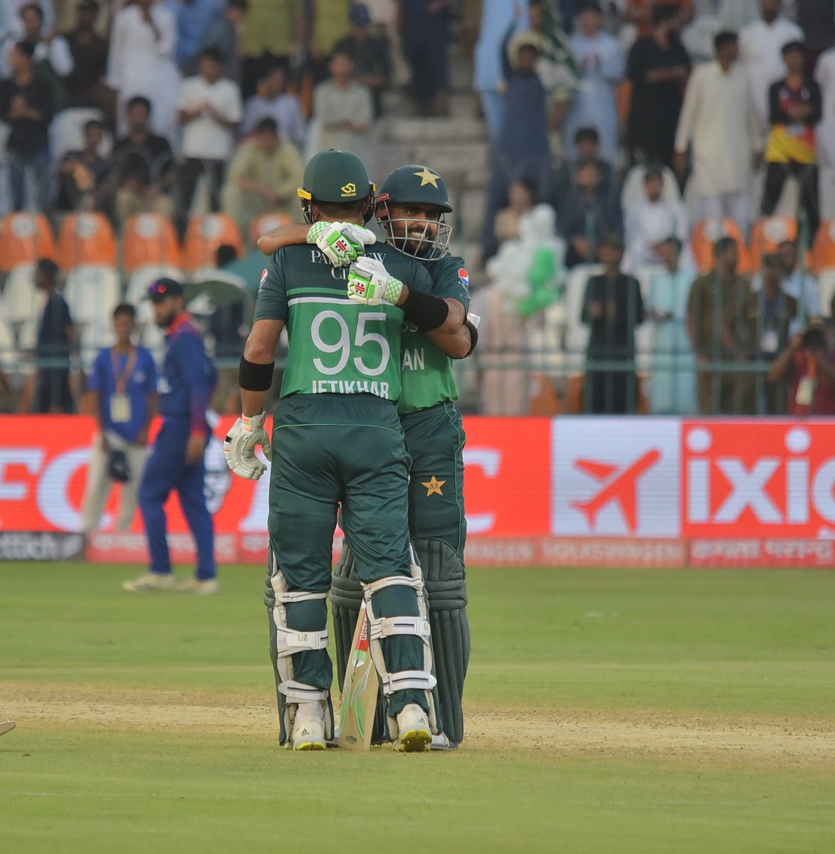 Alhamdulillah, an unbelievable feeling crossing the triple figures for the first time in green wearing the ⭐️ on my heart. Truly humbled by all the love. An amazing day having the best seat to watching the master at work @babarazam258. Great start to the tournament for us!