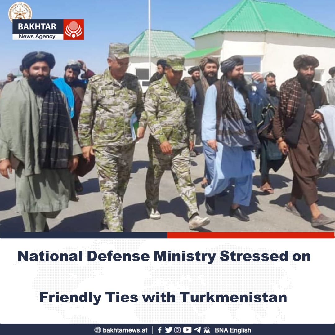 bnaenglish's tweet photo. Local border officials of the 209th Al-Fath Corps met with the Turkmen delegation in #Aqina port.
The National Defense Ministry said in this meeting, both sides stressed friendly ties between the two countries. https://t.co/Qn9jasFFPO