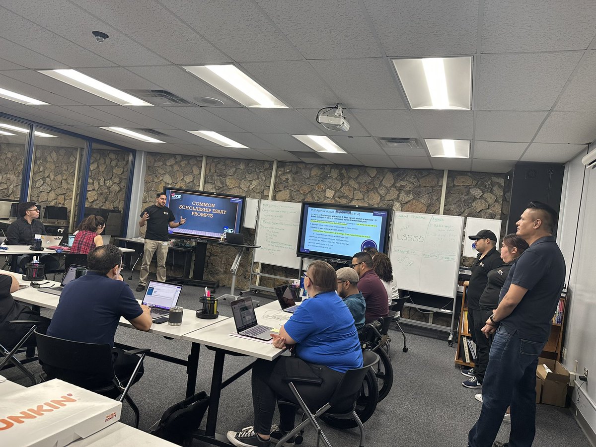 celestecjacquez's tweet photo. Because we are all to get 3.5 million dollars in scholarships this year! Thank you @ETS_UTEP @JesseHHdz and our College Readiness Team for meeting with our Eng PLC to talk about Common Scholarship Essays! #StrongerTogether @rgandarilla99 @BowieHS_EPISD https://t.co/lPhUozQJ1x