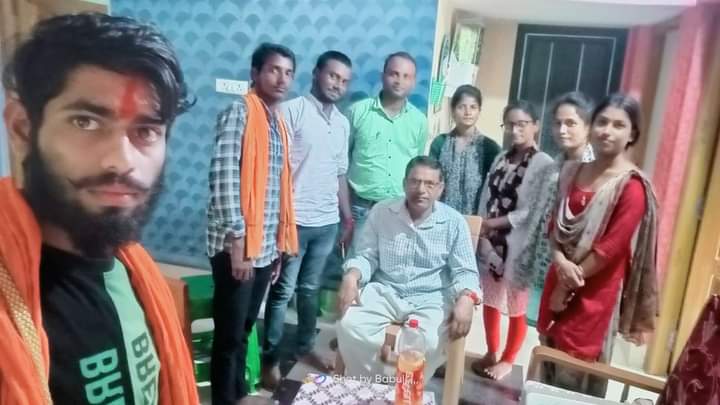 AbvpBhadrak's tweet photo. ରକ୍ଷା ବନ୍ଧନ ଉପଲକ୍ଷେ 'ଏବିଭିପି, ବାସୁଦେବପୁର ନଗର' ପକ୍ଷରୁ ସ୍ଥାନୀୟ ସ୍ବାସ୍ଥ୍ୟ କର୍ମଚାରୀ, ସାମ୍ବାଦିକ ବନ୍ଧୁ , ପୁଲିସ ଅଧିକାରୀ, ବିଦ୍ୟାର୍ଥୀ ପରିଷଦର କାର୍ଯ୍ୟକର୍ତ୍ତା ଏବଂ ପୁରାତନ କାର୍ଯ୍ୟକର୍ତ୍ତାଙ୍କୁ ରକ୍ଷା ସୂତ୍ର ବାନ୍ଧି ଶୁଭେଚ୍ଛା ଜ୍ଞାପନ କରାଯାଇଛି
#RakshaBandhan
#basudevpurABVP
#BhadrakABVP #ABVPOdisha https://t.co/oumgZFncFl