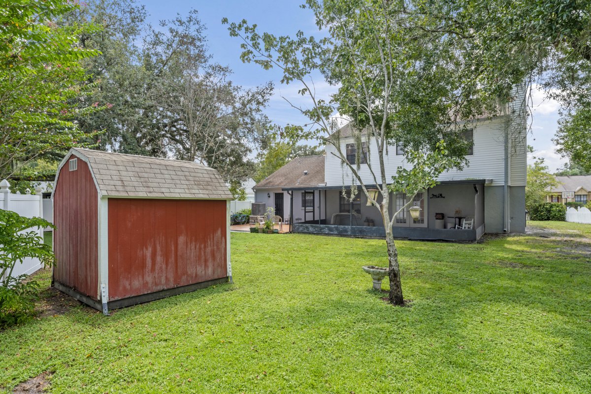 hommati163's tweet photo. 🏠 Cozy 3/2.5 two-story in Valrico, FL. Spacious rooms, wood-burning fireplace, huge covered patio. Private fenced backyard w/ a view. Voluntary HOA, no CDD. $394,900. #ValricoHomes #ForSale

🔗 Virtual Tour: https://t.co/CH25MZmDUd
🔗 Aerial Video: https://t.co/Jwk4ogVHG8 https://t.co/rTqH4vMEQw