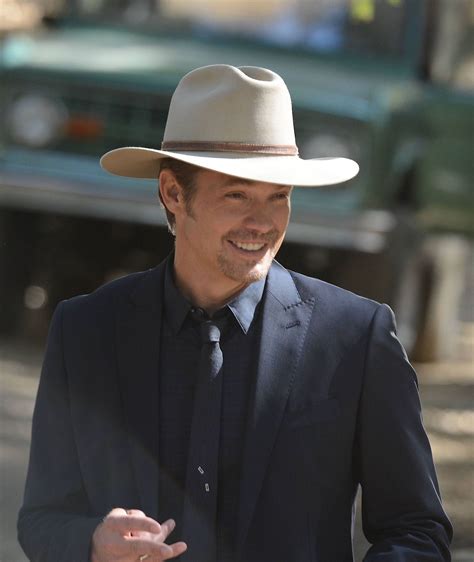 from current fave shows: 
literally the entire cast of #ReservationDogsFX
Raylan Givens from #JustifiedFX 
not tagging...if you wanna play, please join in!