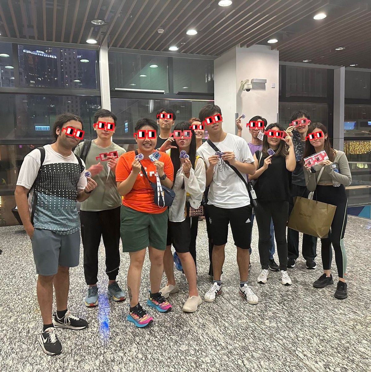 NounsRC's tweet photo. It is our 6th run in Hong Kong ✨🏃🏻 

Thanks to everyone who showed up for our run tonight! 🌜🌙 

#NounsRCHK #PositiveVibesOnly https://t.co/hjNFBQm6dL