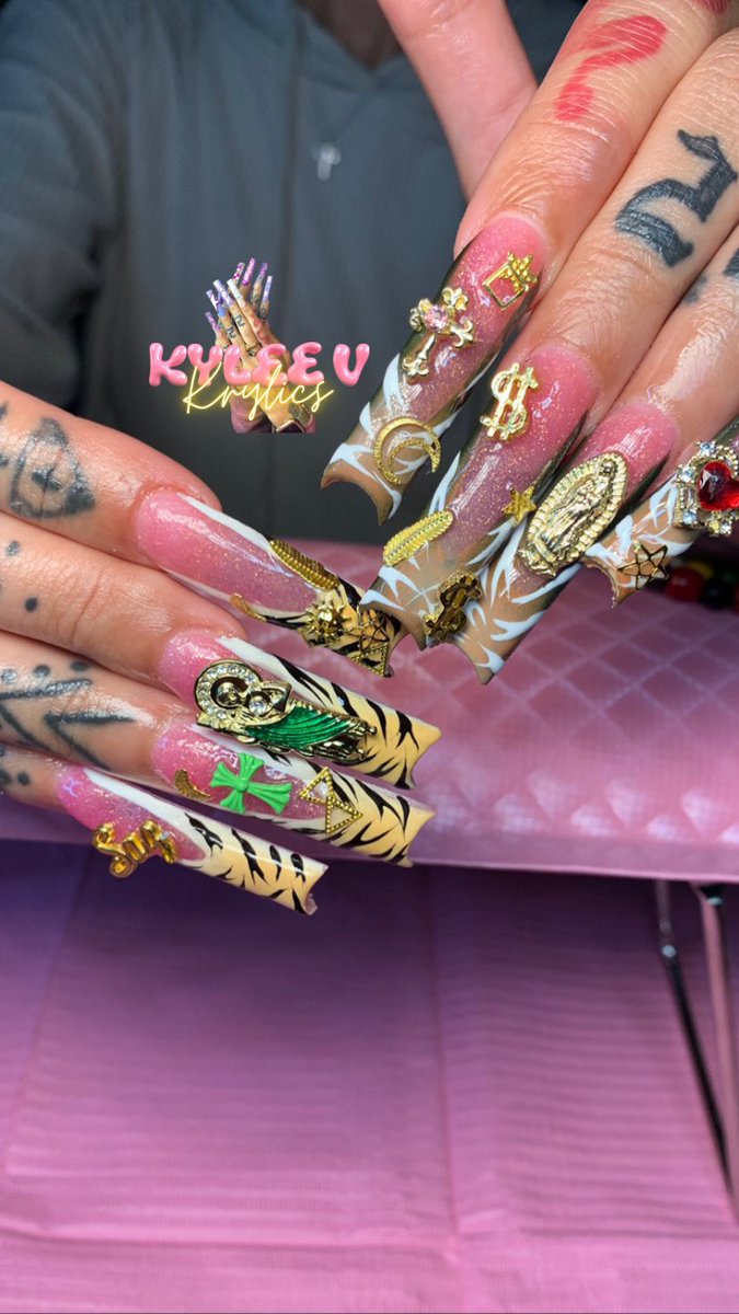 misskyleev's tweet photo. i really ate on these 😮‍💨🔥🔥 https://t.co/FhKCpIj07l