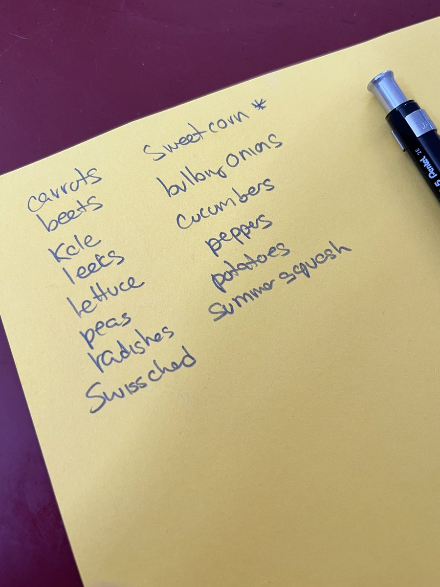 BeetleBabble's tweet image. Wrote a list of what I can potentially plant over the next month. 

Not enough space or time for them all so I’ll have to pick which one(s) the best bang for my buck.