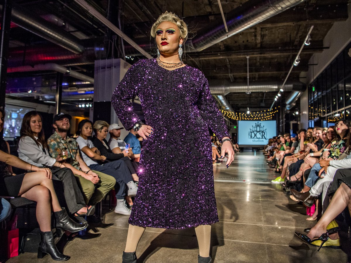 DenverArts's tweet image. Fashion designers! Don't sleep on this one 💤

Apply for inclusion in our #CulturalRunway Series: Community competition-style fashion show before 9/2, 5 p.m.! The 10/14 event audience will decide 4 category winners to take home $1,000 each.

Details: bit.ly/Cultural-Runwa…