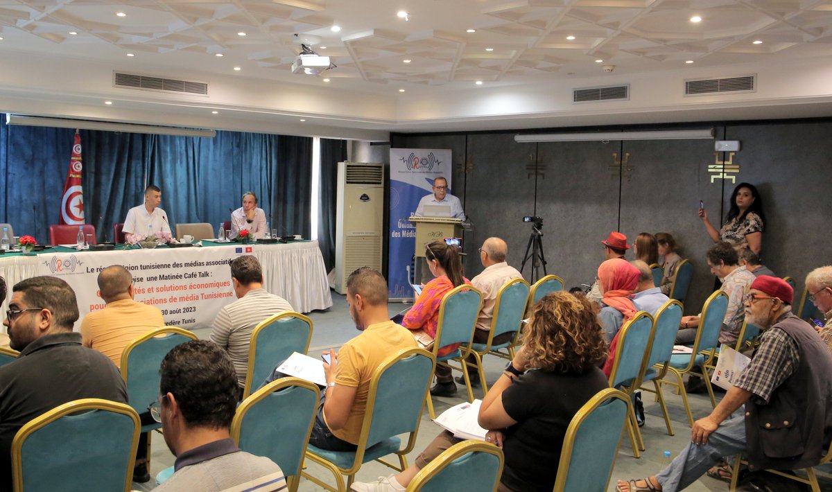 pamt2ue's tweet photo. L’Union Tunisienne des médias associatifs a organisé, avec l’appui du #PAMT2 un café Talk sous le thème : "Opportunités et solutions économiques pour les associations de média" .
#pamt2ue #EUinTunisia @CFImedias @ThomsonMediaDE https://t.co/mm7oiy430q