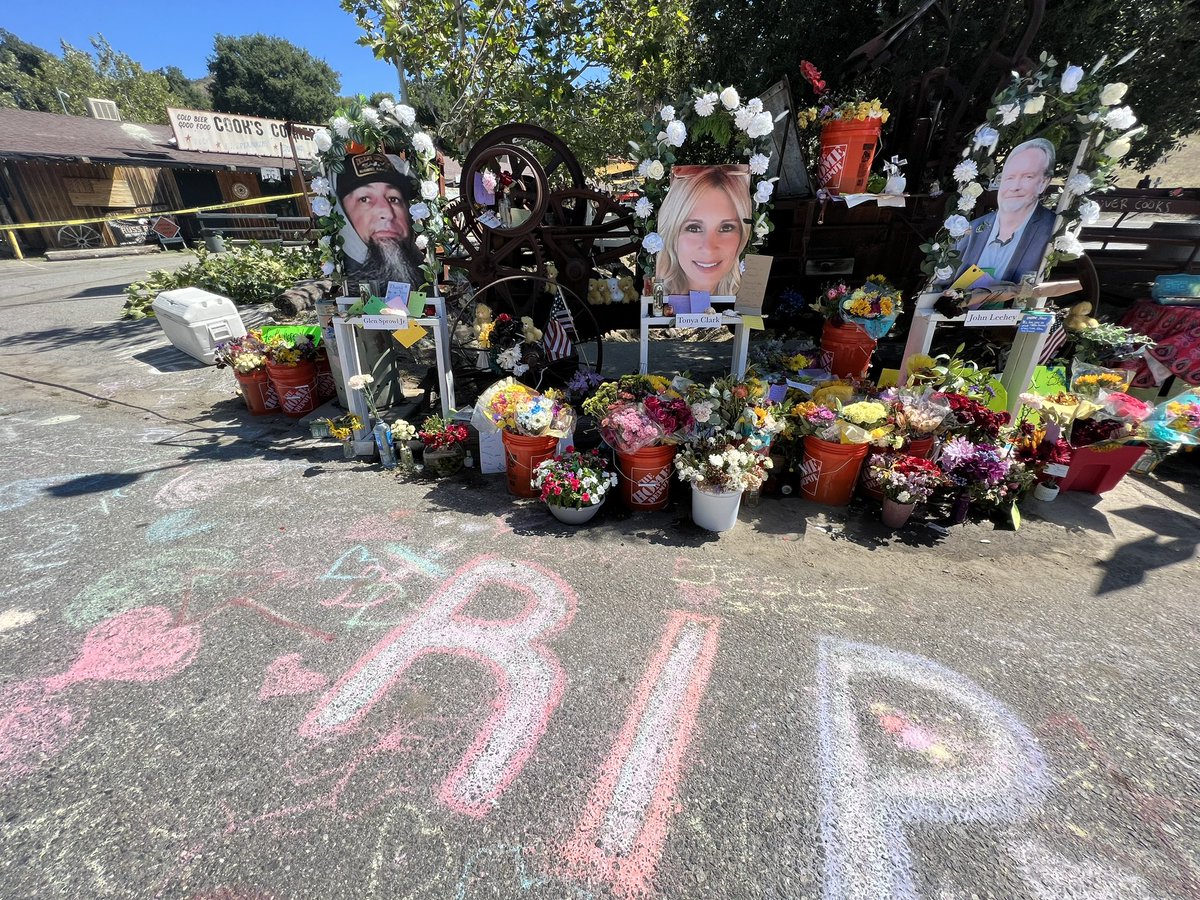 Cazaresreports's tweet image. One week later #Cookscorner