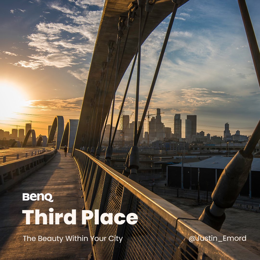 BenQAmerica's tweet photo. 🥉 3rd Place Winner - The Beauty Within Your City Contest!

Congratulations, @Justin_Emord get ready to amplify your artistry with a brand-new BenQ Photography monitor #SW272Q! Keep capturing and inspiring! 🌟🏞️

#BenQ #AQCOLOR #BenQCity https://t.co/30Tmt0DS5U