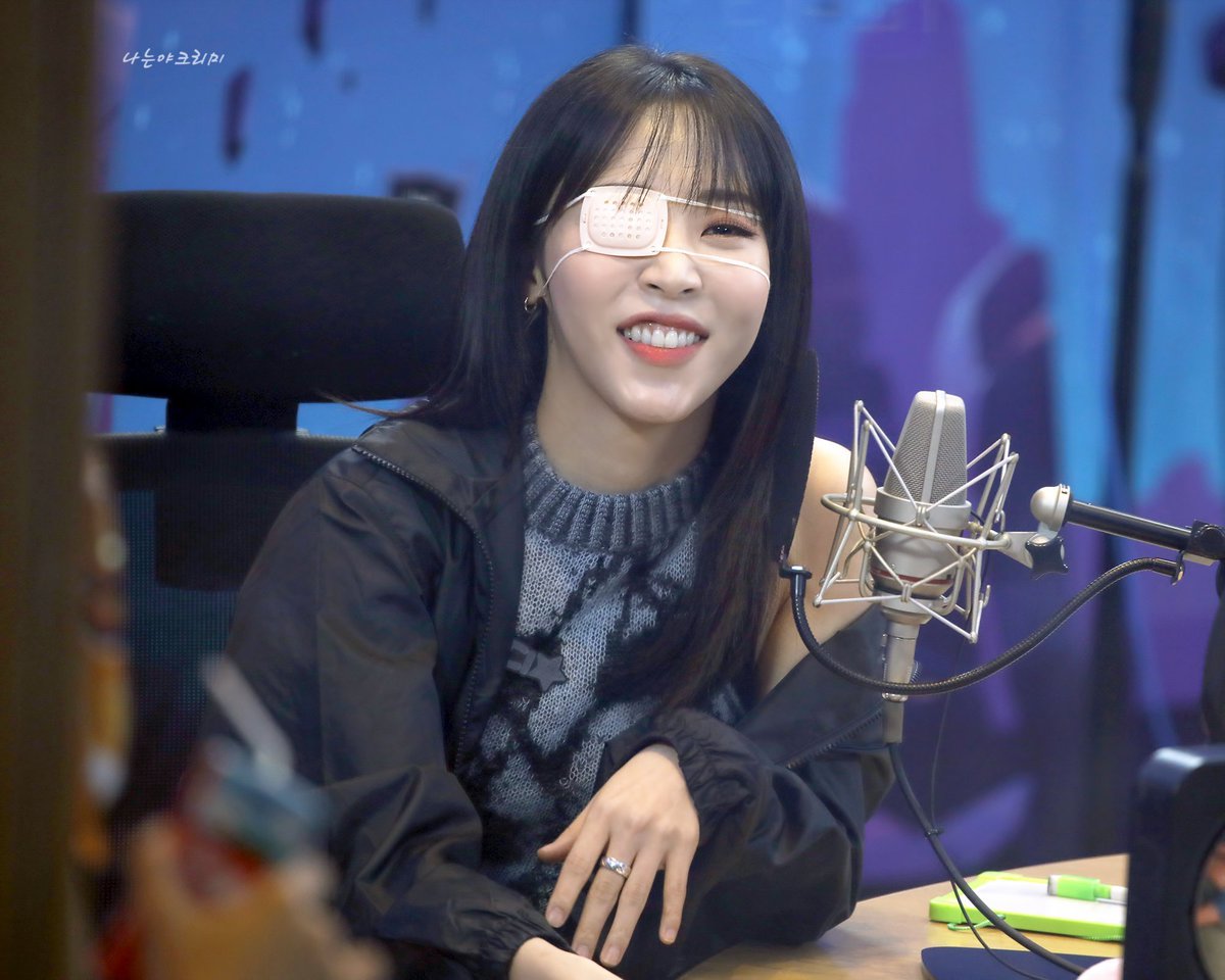 moonbyul pics tweet media
