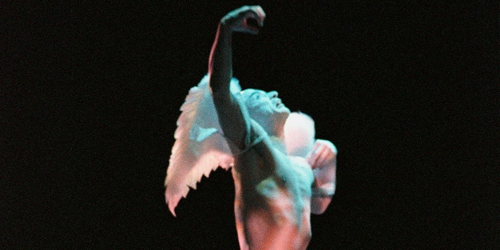 Jay Hirabayashi in "Crime Against Grace" (2001)

Choreography: Barbara Bourget

Photo by Chris Randle

#jayhirabayashi #kokorodance #dance #vancouverdancers #bcartists #dance #YVRarts #bcchoreograpehrs