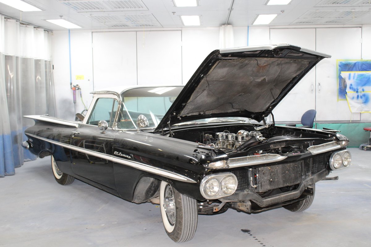 ABC_autocare's tweet image. From Wrecked to Remarkable: Witness the Magic of Restoration! 🌟✨ Our Body Work &amp;amp; Mechanical Services bring life back to damaged vehicles, turning them into showstoppers. Flawless paint, roaring engines – your dream ride reborn. 🚗💥 #AutoBeautyCenter #RestorationMasters