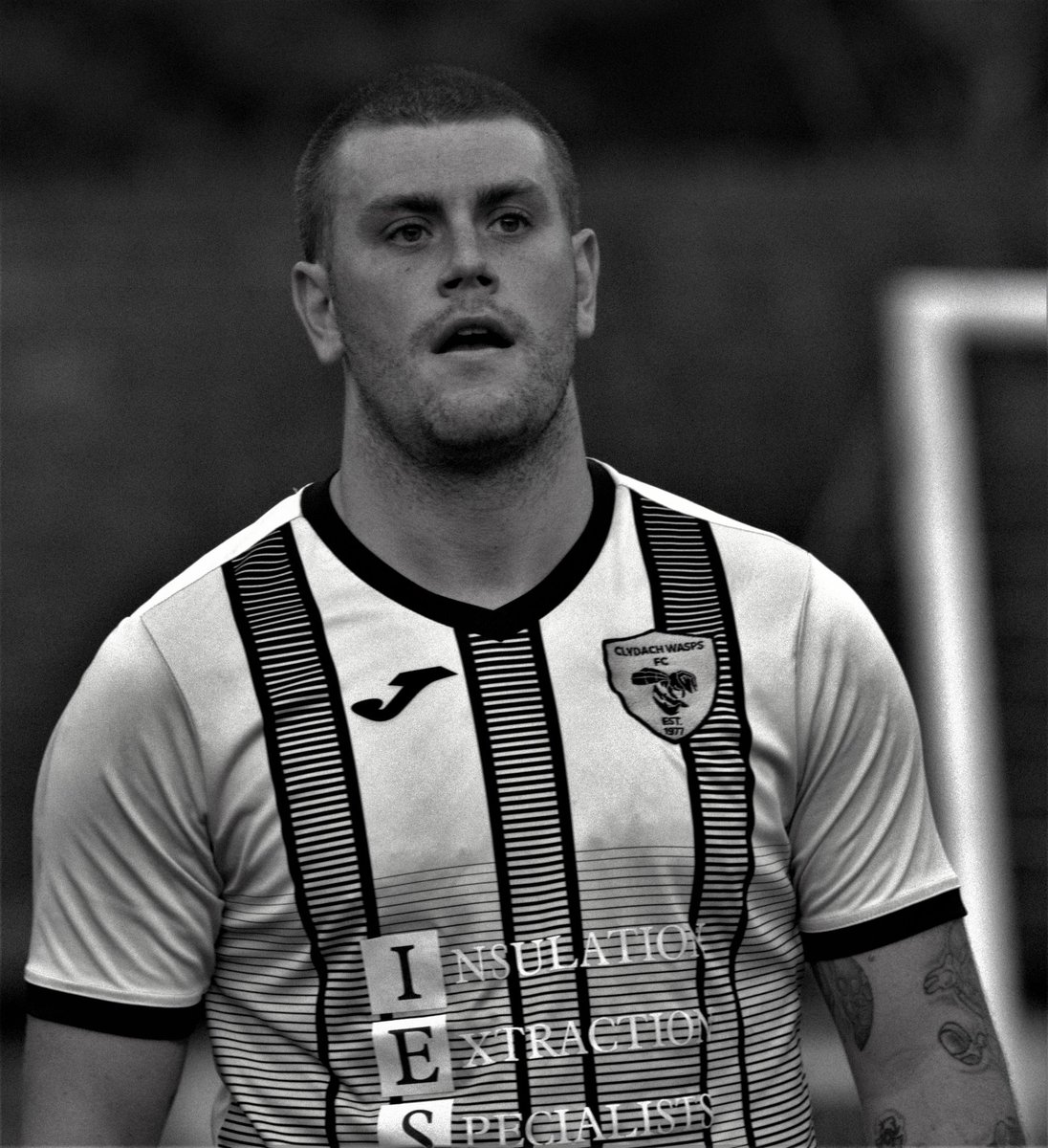 AndrewR14547521's tweet photo. @ClydachWasps v @CoedEvaAFC https://t.co/TkSir17mkC