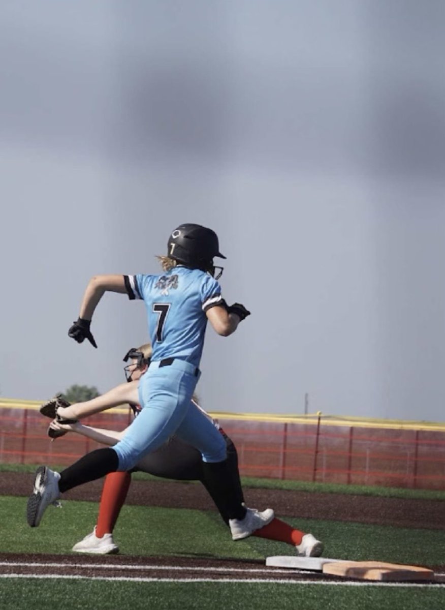Player Spotlight - Taylor Buhr - Class of 2026

High School - Wapsie Valley

Favorite position - shortstop
Favorite Color - purple
Role Model - My parents
Future Goals - get a college scholarship
Favorite Show - Outer Banks