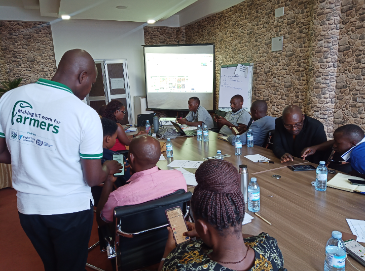 ict4farmers's tweet photo. Digital training for the #DFA key persons on the use of @ict4farmers services with support from @SolidaridadECA earlier today in Mbarara, Oxford Hotel. @unffe @8TechConsults @MAAIF_Uganda @UCC_Official @MoICT_Ug @Kamuganga @flirshk @dpmirembe @UCC_ED @RobinahNabanja_ @OPMUganda https://t.co/vM3xbuBJlM
