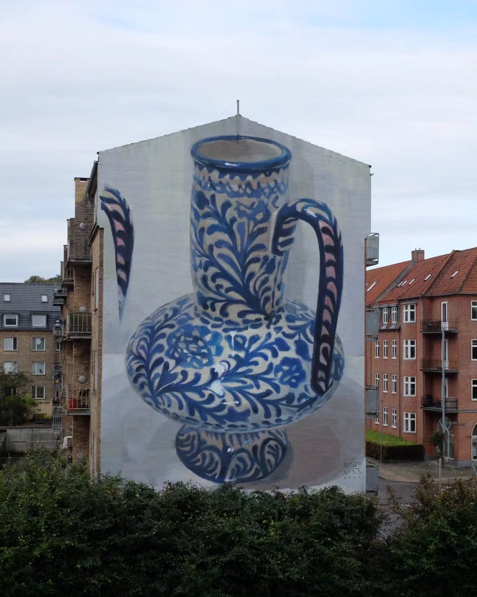 brababella's tweet photo. #Streetart by #ManoloMesa @ #Aalborg, Denmark, for #OutInTheOpen, a project by #KIRKGallery
More pics at: https://t.co/ZZsAgsZUd7
#streetartAalborg #streetartDenmark #Denmarkstreetart #arteurbana #urbanart #murals #muralism #contemporaryart #artecontemporanea https://t.co/Zb4BrqB8XT