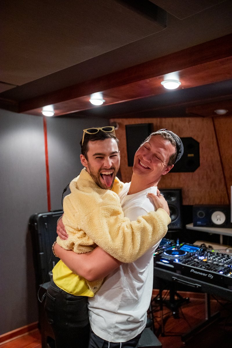 MatomaOfficial's tweet photo. I can’t believe it’s been FIVE YEARS since the release of my debut album 'One In A Million' 🎂 Thank you to EVERYONE who’s ever streamed, watched a music video, added a song to a playlist, or danced with me at a show!! I get to live my dreams because of you ❤️  🙌🎉🪩 https://t.co/JE8QMzH9z2