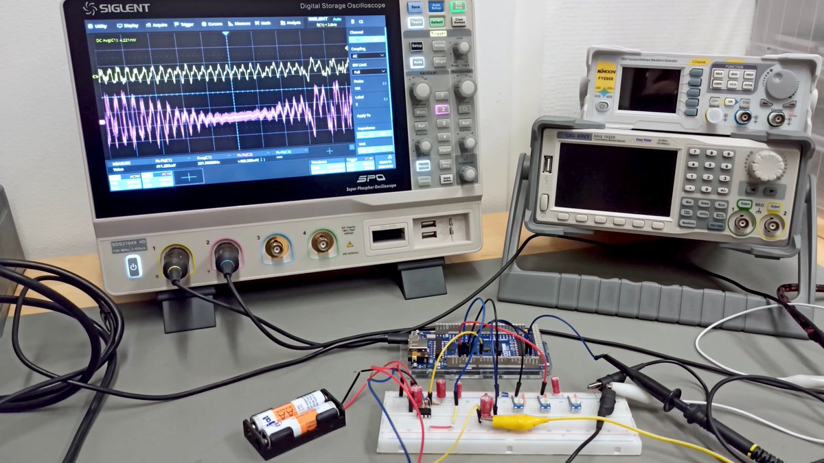 arduino's tweet photo. .@BalticLabEE shows how to implement a DSP algorithm for a tremolo effect on the Arduino GIGA R1 WiFi: https://t.co/zCKG7y9sYS https://t.co/Mg77dWQz4D