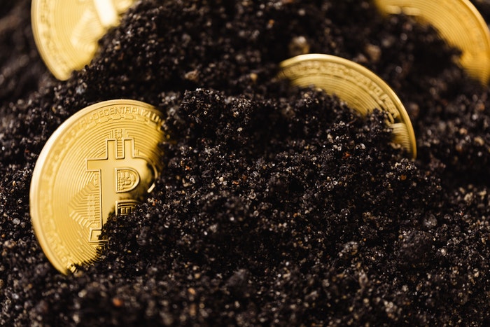 GO_AGC's tweet photo. A Comparison Between IEO And IDO Crypto Fundraising Methods. Initial Exchange Offerings (IEOs) and Initial DEX Offerings (IDOs) popular options for crypto projects looking to attract investment. #CryptocurrencyFundraisingMethods #ReadOn #GoAGC https://t.co/WMtGyuZWo7 https://t.co/HMsWO2FHGU