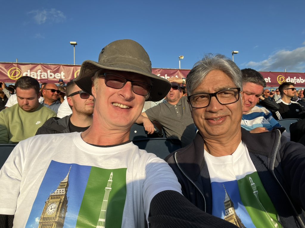 Iftikhar Parvez (@iftiparvez) on Twitter photo Dafabet stand block 36 row N seats 14-15
Highest scorer Ben Stokes
#ENGvNZ Dafabet stand block 36 row N seats 14-15
Highest scorer Ben Stokes
#ENGvNZ
