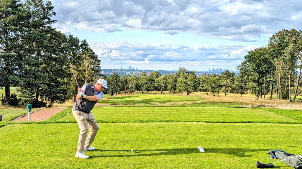 The Addington continues to be the most exciting restoration in British golf thanks to the vision of <a href="/RyanNoades/">Ryan Noades</a> and execution of <a href="/cdpgolf1/">Clayton, DeVries & Pont</a> 👊