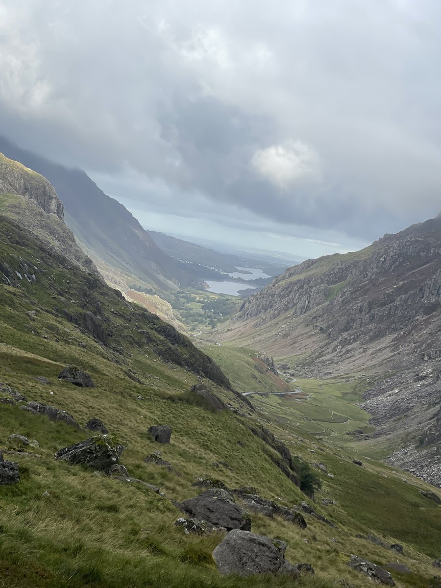 Took a little break from internetting and YouTubering today and climbed an mountain! A actual an mountain - Snowdon you were stunning!
#takeabreak #snowdon #walking #nature #getoutmore