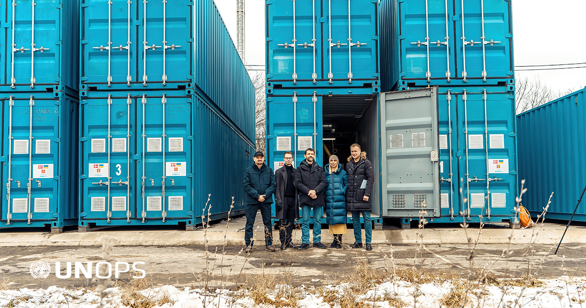 With the delivery of electricity generators to 13 regions, @UNOPS_Ukraine is supporting the Ukraine Humanitarian Fund to strengthen the resilience of Ukraine’s district heating & medical infrastructure. bit.ly/3CmA1LF