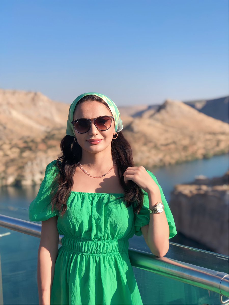 NazlKyoruk's tweet photo. 🏔️ https://t.co/lKBqQ3gn78