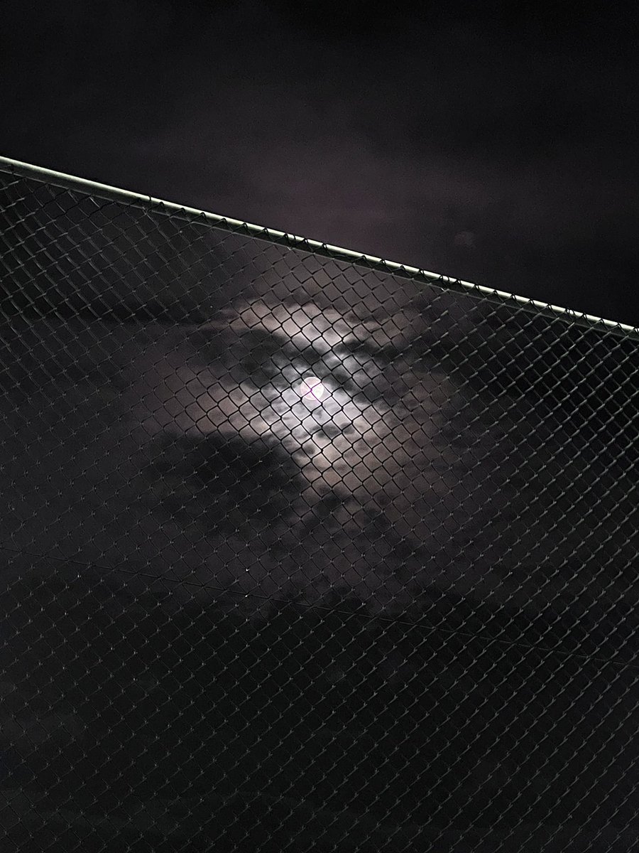 #القمر_الازرق