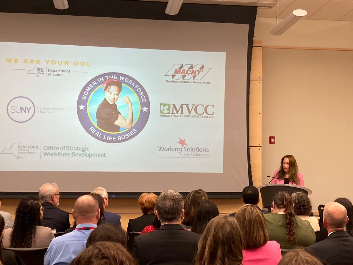 EmpireStateDev's tweet photo. ESD Commissioner Hope Knight celebrated the first cohorts of “Real Life Rosies” 💪

Supported by ESD's $1M, the 12-week pre-apprenticeship program helps women gain skills to fill positions in advanced manufacturing and better diversify the workforce.

https://t.co/3vdEbxuolS https://t.co/JtHUdZPKct
