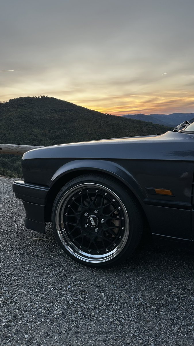 Karldft_MPaket's tweet photo. ce soir c'est touge https://t.co/Y4q8TxDcO6