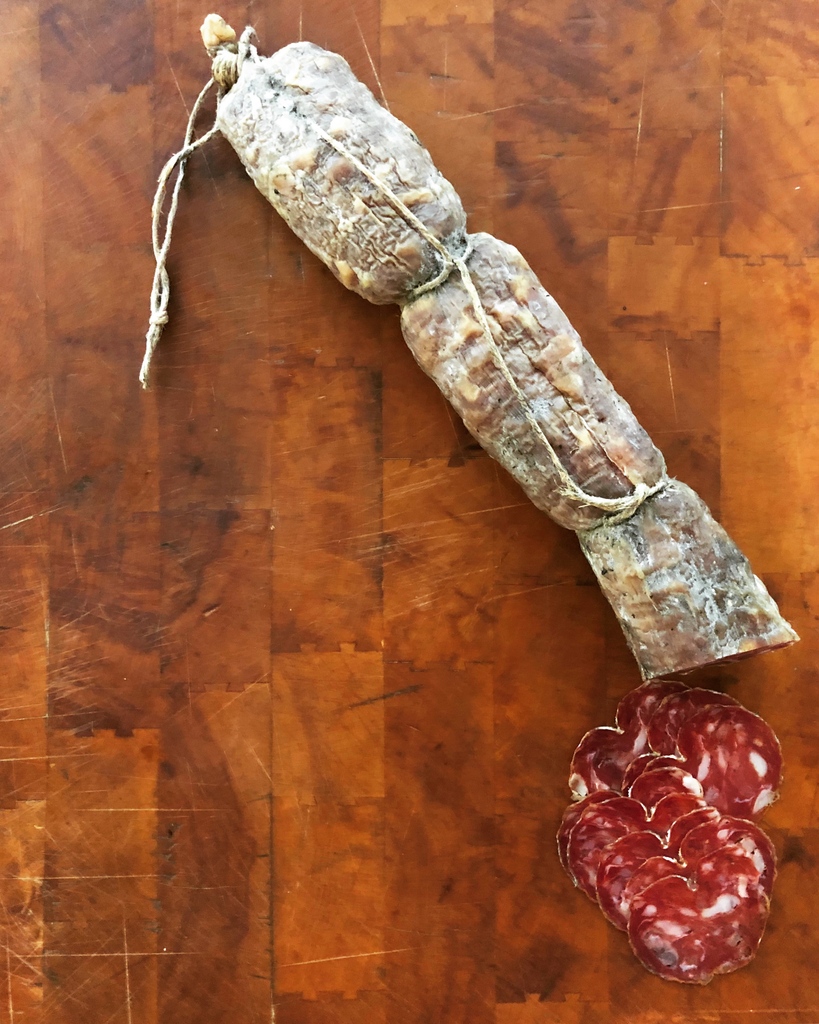 SmokingGoose's tweet photo. 🚨#GiveAway Retweet for chance to win $50 Gift Card - thanks for helping to spread the word #NowHiring! 
On-the-job training provided for Salumi + Sausage Maker: use old-school butchering techniques + modern, custom-made equipment. Info + apply online at https://t.co/ZKNu5VrcZk https://t.co/iwCxZLwq1n