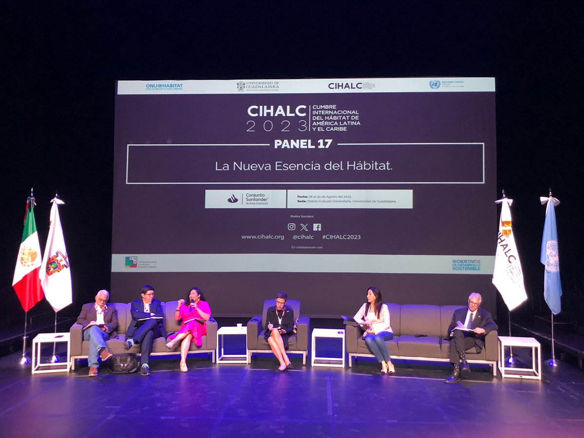 habitatbogota's tweet image. #CIHALC2023 🟢 En el panel &quot;La nueva esencia del Hábitat con relación a los desafíos de la nueva agenda urbana&quot;, la secretaria @nadyamrangel socializa la apuesta del #POTBogotáReverdece y las principales metas que plantea en temas de Hábitat a 2035.