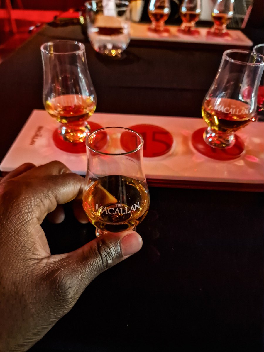 EliAnkutse's tweet photo. Great to join @The_Macallan to launch their new #ColourCollection last night @SomersetHouse 🥃 

It's also the 1st time their new logo was used on bottle✨️

I find it really interesting when heritage brands modernise with respect to their past - in this case, a job well done. https://t.co/CXpJ9B1dUx