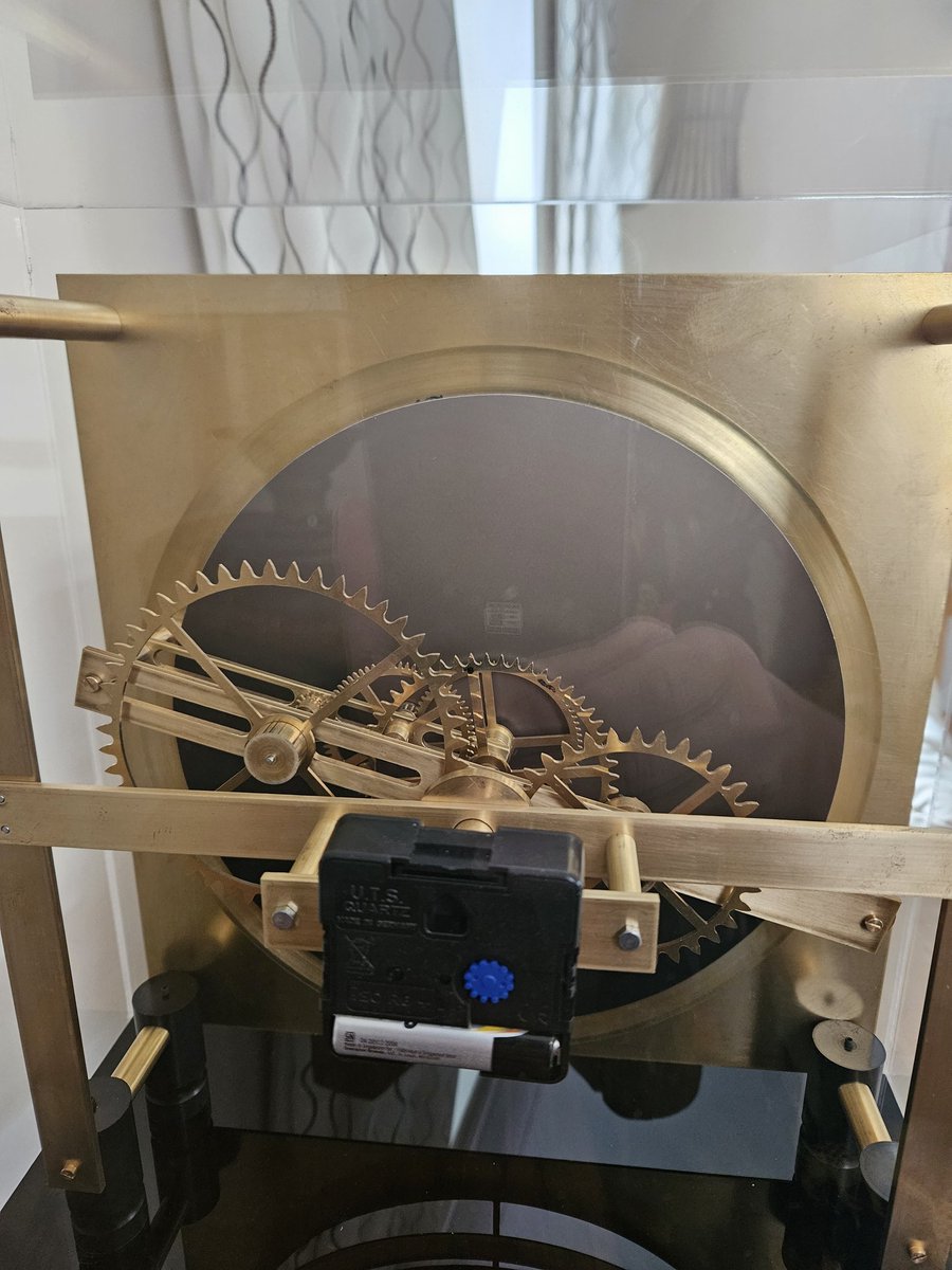 Dad's most recent project, a version of Ferguson's Astronomical Clock. All calculated, machined and engineered by hand in his workshop <a href="/RoyalAstroSoc/">Royal Astronomical Society</a> <a href="/SocHistAstro/">Society for the History of Astronomy</a> <a href="/daraobriain/">Dara Ó Briain</a> <a href="/DrBrianMay/">Dr. Brian May</a> <a href="/profbradgibson/">Dr. Brad K. Gibson</a>