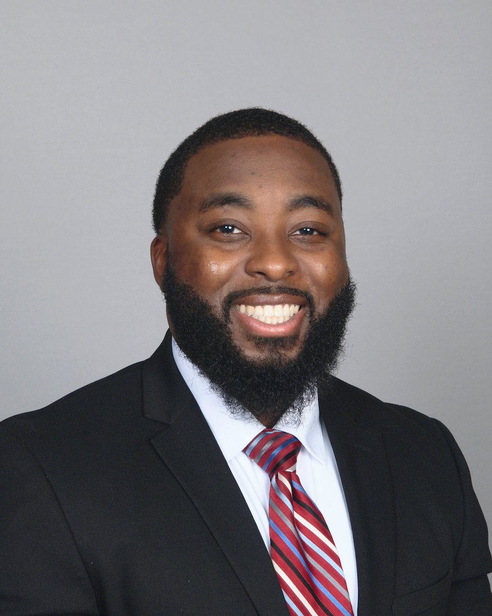 Hey #MedTwitter my name is Ayobami Adeagbo! I am a MS4 at <a href="/TulaneMedicine/">Tulane Medicine</a>. Excited to be applying to #OrthopaedicSurgery 🦴 for #Match2024
Passions include physical fitness &amp; health disparities. I enjoy listening to albums in their intended order 😂
Looking forward to connecting!